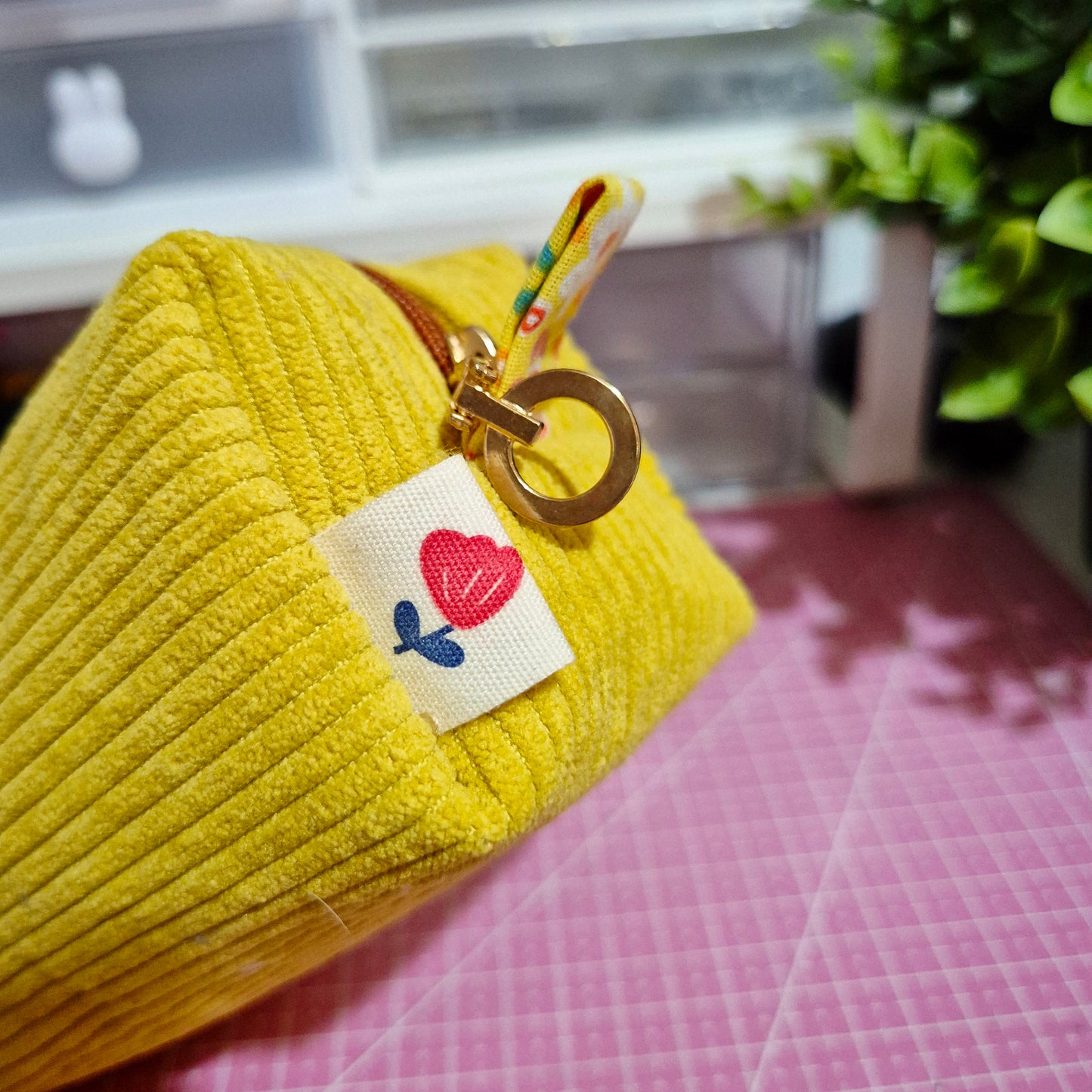 Sunny yellow Makeup Bag