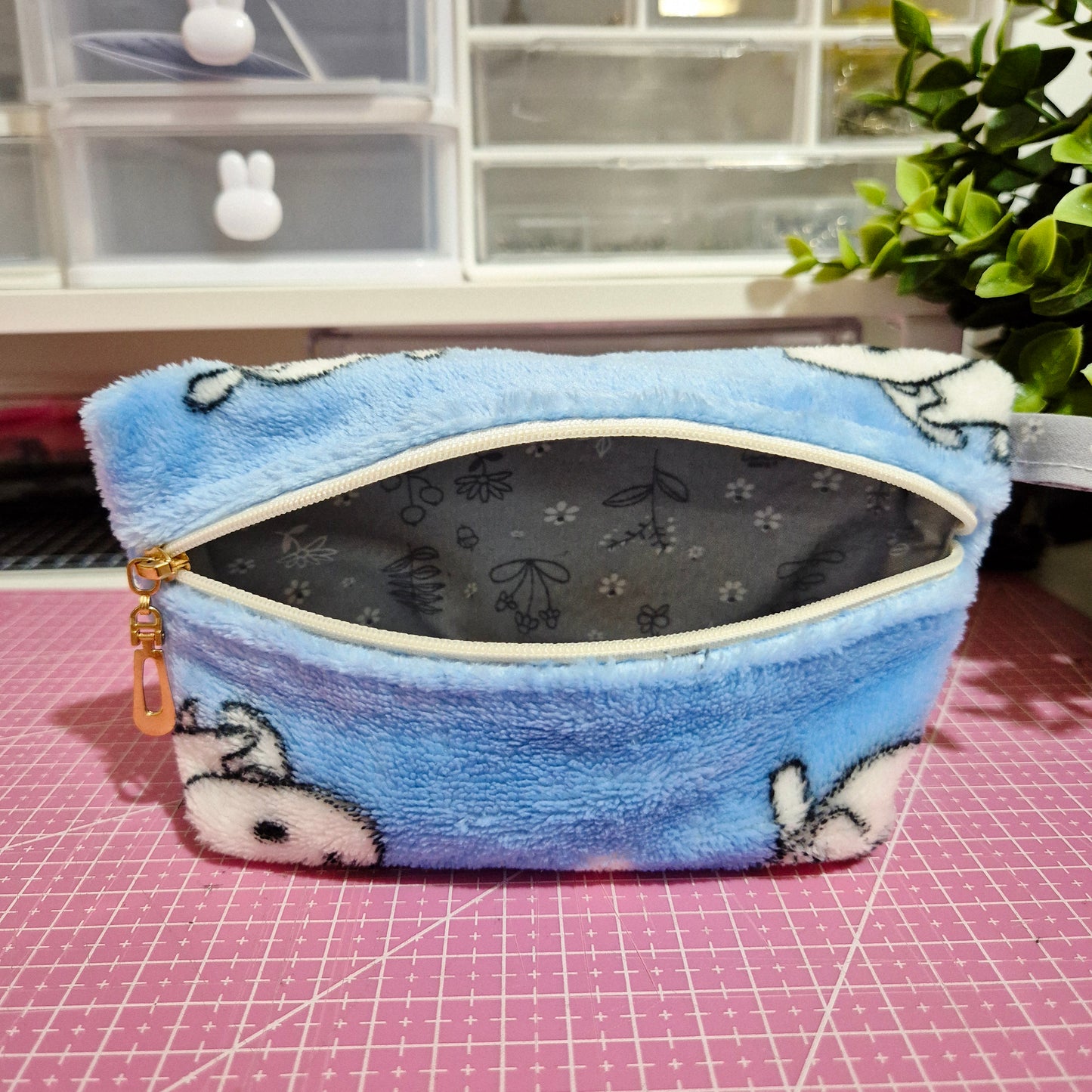 Everyday fluffy mini Makeup Bag