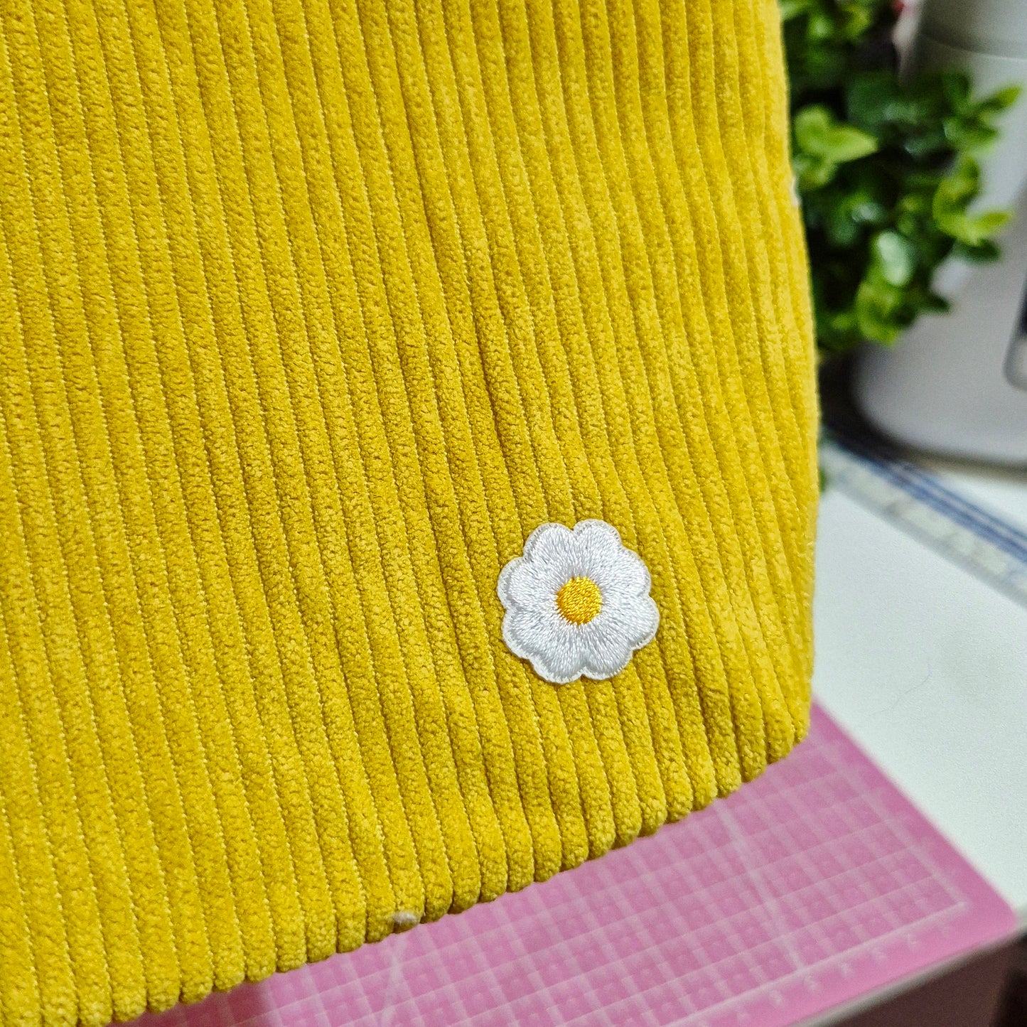 Everyday daisy Makeup Bag