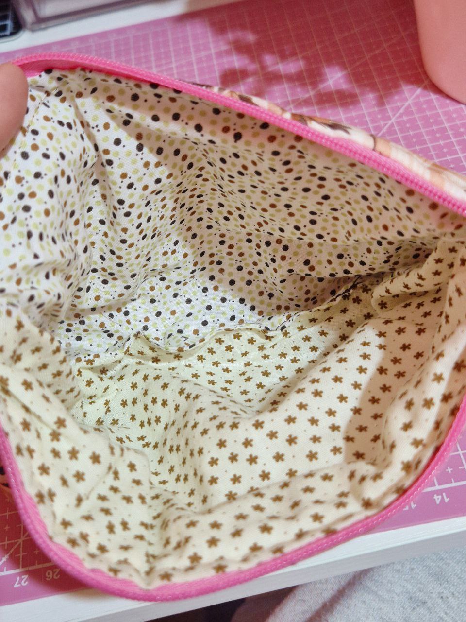 Slim Makeup Pouch