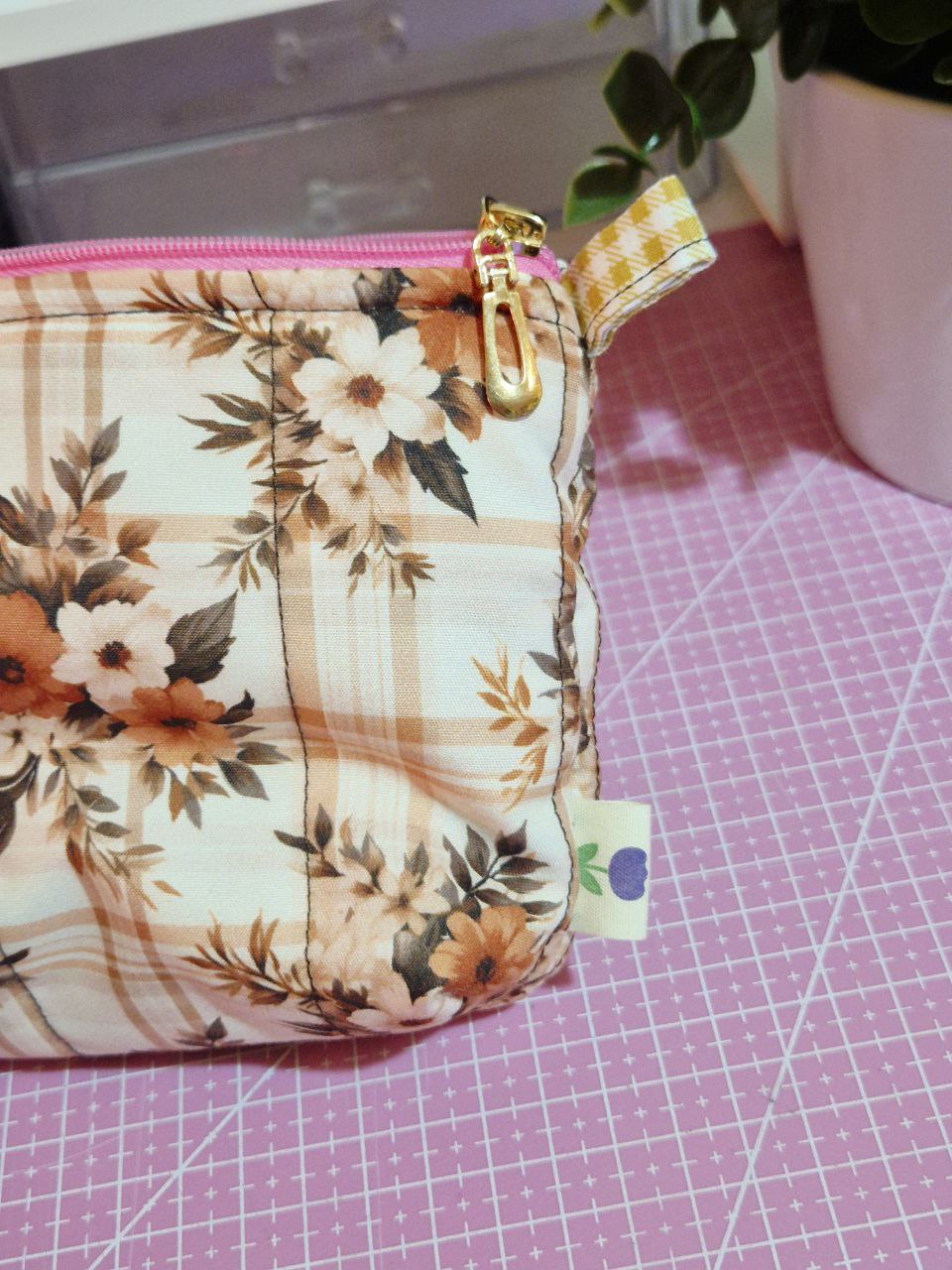 Slim Makeup Pouch